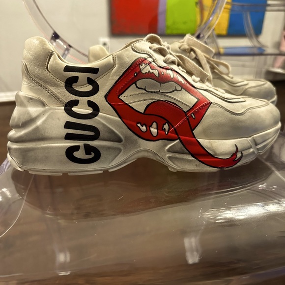 NEW GUCCI RYTHON LIP SNEAKERS - Worn once size 40 1/2 - Picture 1 of 4